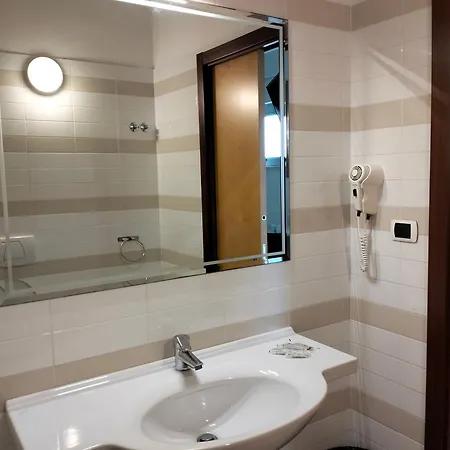 Riviera 锡尔维玛丽娜