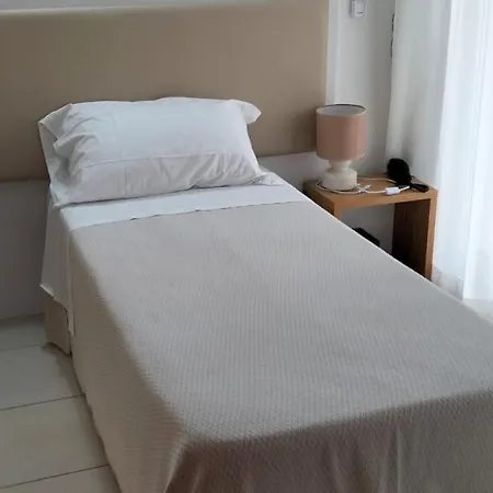 فندق Riviera 3*