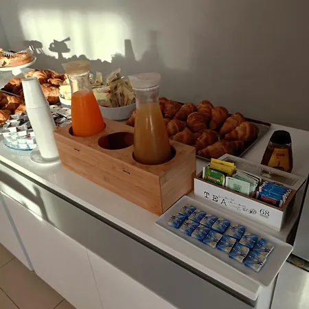 فندق Riviera 3*