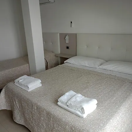 Riviera 3*